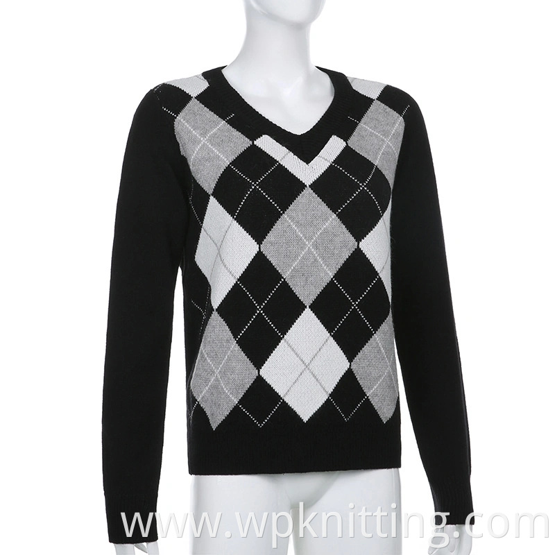 V-Neck Fashion Girl Blouse Winter Luxury Long Plaid Women Knitwear Sweater